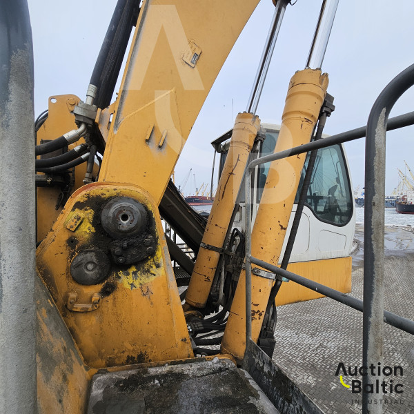 Liebherr A 944 C HD Litronic