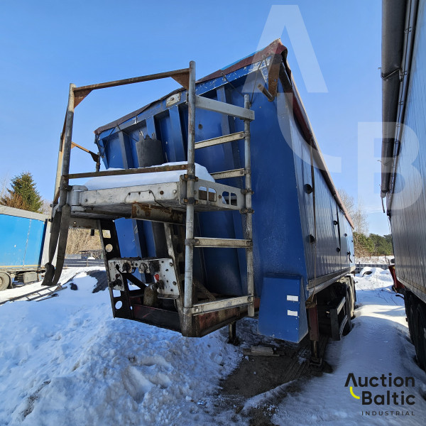 Schmitz Cargobull SKI 24