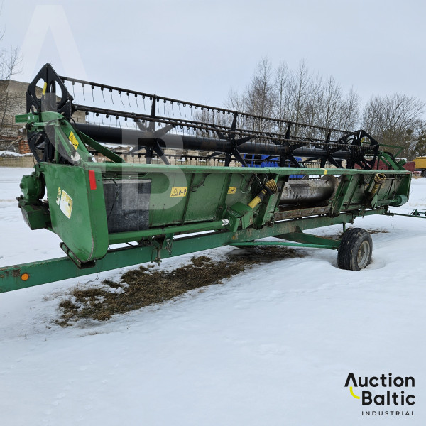John Deere 2266