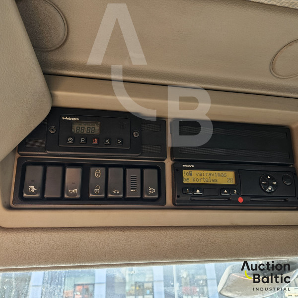 Volvo FL 4X2