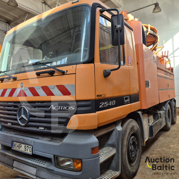 Mercedes-Benz Actros 2540