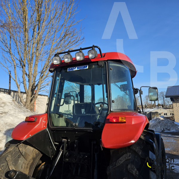 Case IH JX 80 + Stoll Robust F10