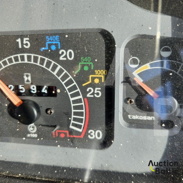 Case IH JX 80 + Stoll Robust F10