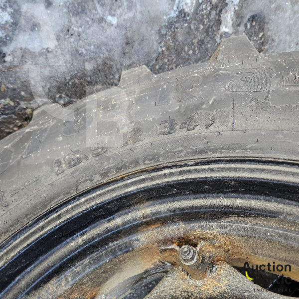 Case IH JX 80 + Stoll Robust F10