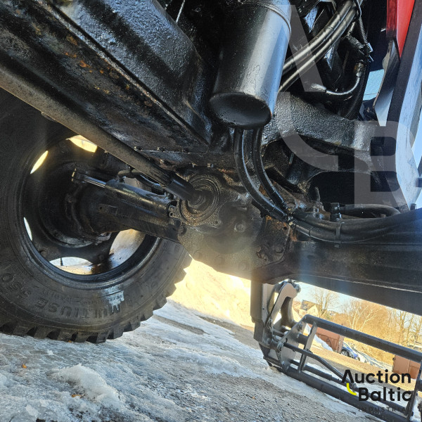 Case IH JX 80 + Stoll Robust F10