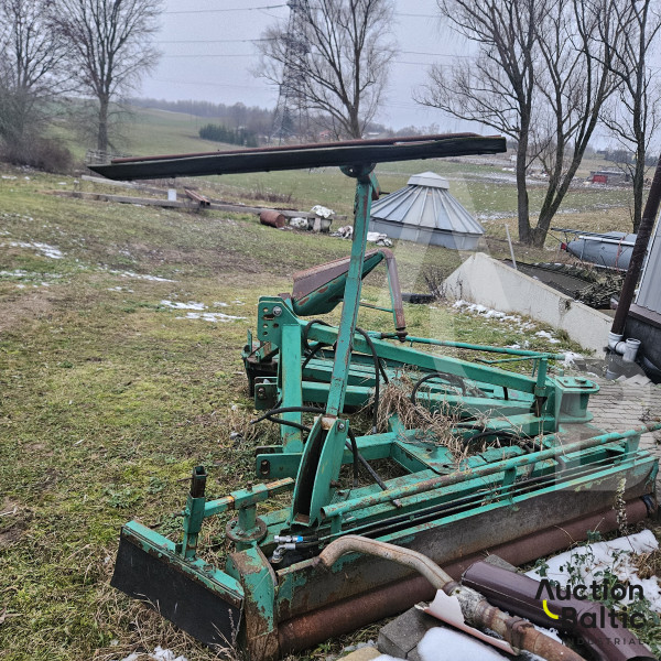 Sekmaksan T.D.2900 + pumpkin dozer