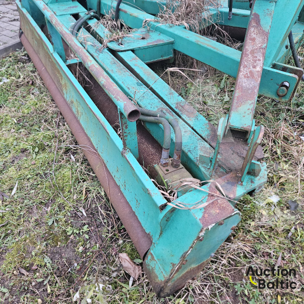 Sekmaksan T.D.2900 + pumpkin dozer