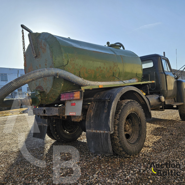 Gaz 53
