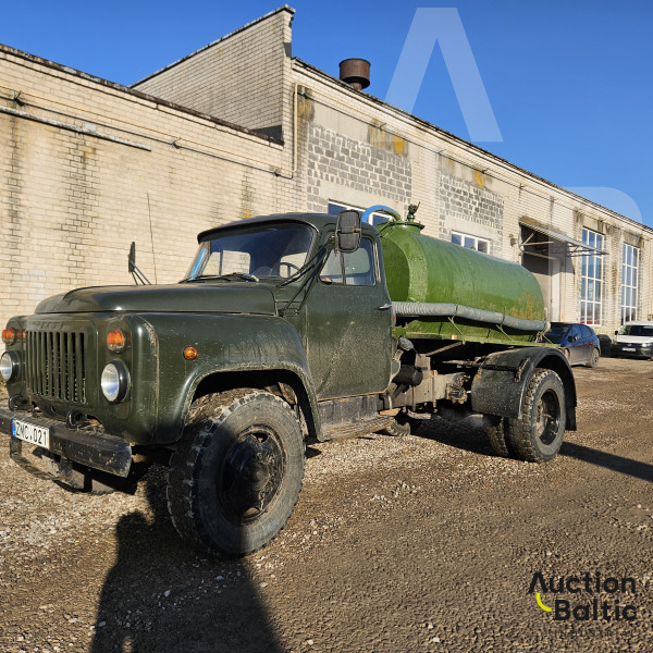 Gaz 53
