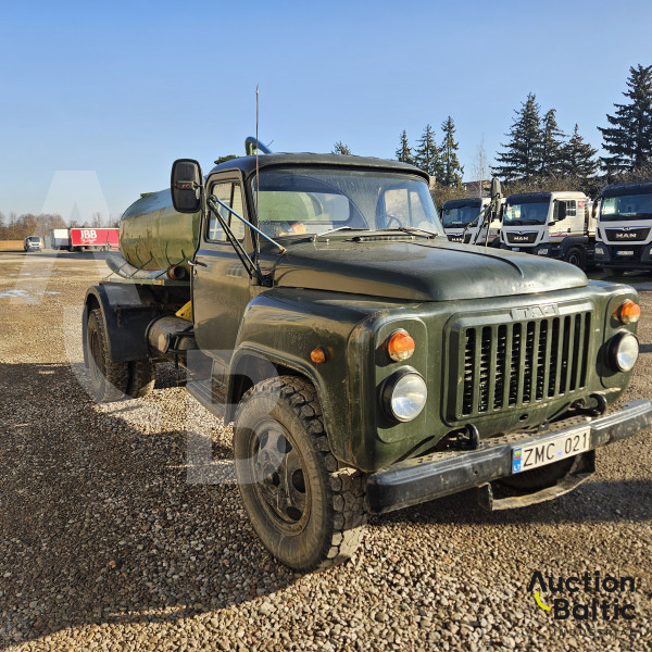 Gaz 53
