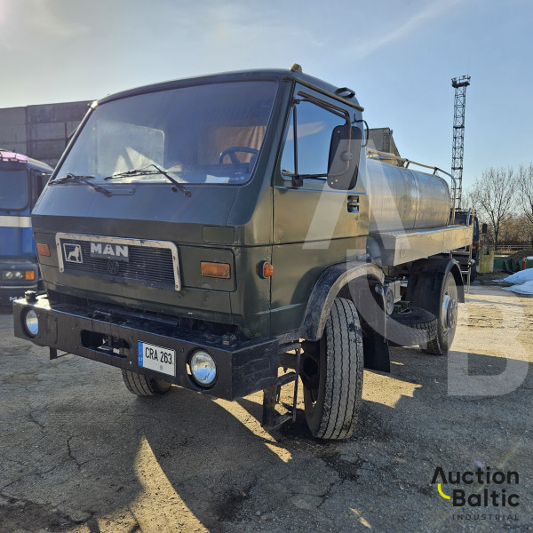 VM-MAN 8.136