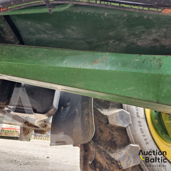 John Deere 6210 R