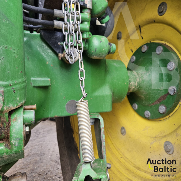 John Deere 6210 R