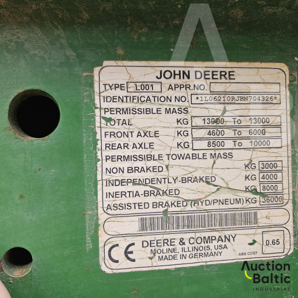 John Deere 6210 R