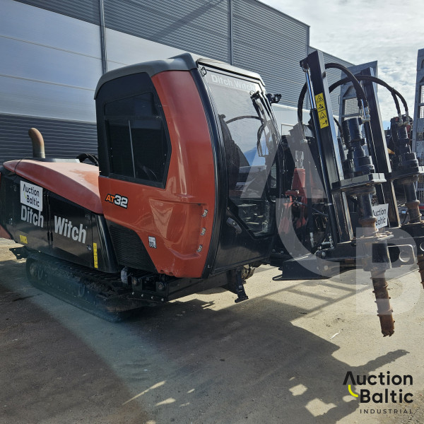 Ditch Witch AT32