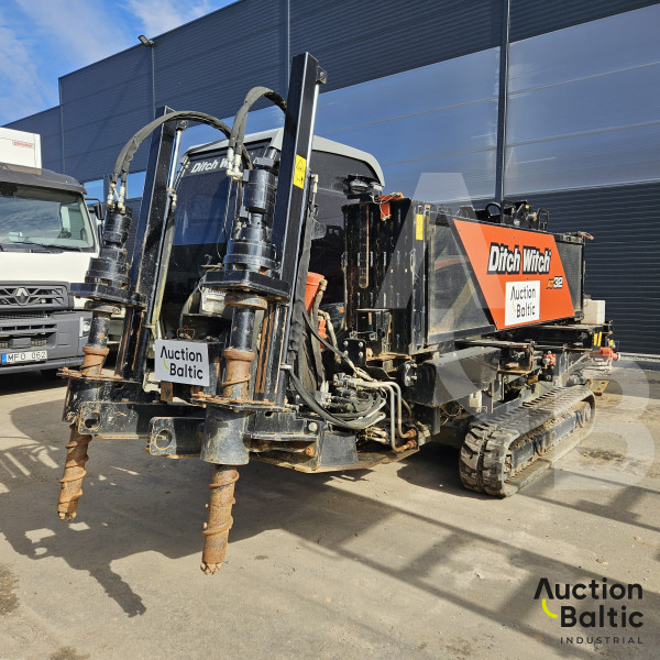 Ditch Witch AT32
