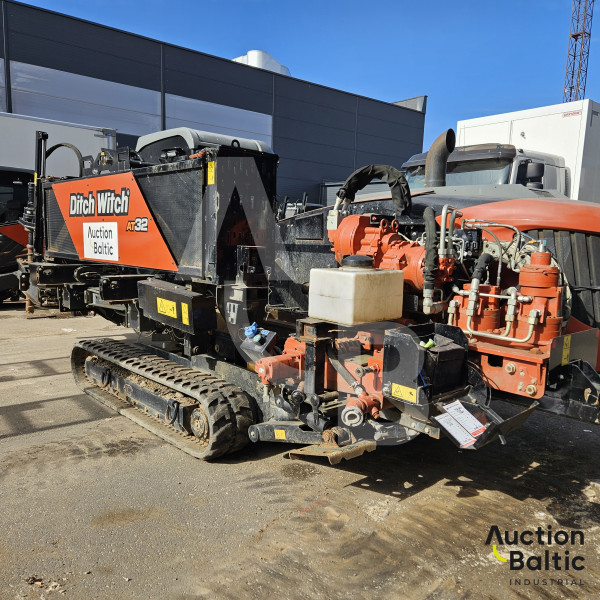 Ditch Witch AT32
