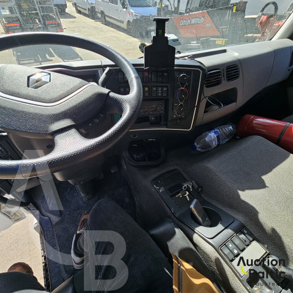 Renault C