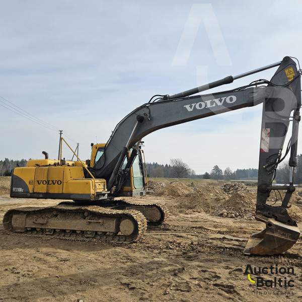 Volvo EC 210 B LC