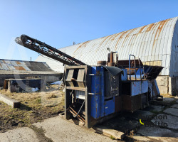 Wood crusher