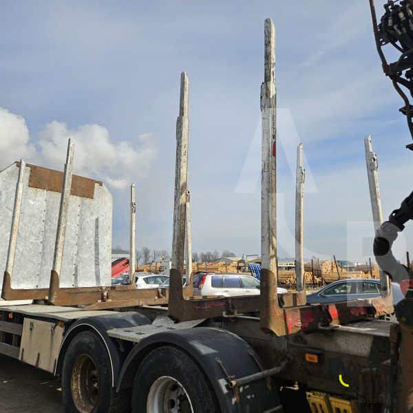 Volvo FH + Epsilon E120 Z79