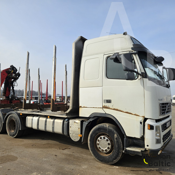 Volvo FH + Epsilon E120 Z79