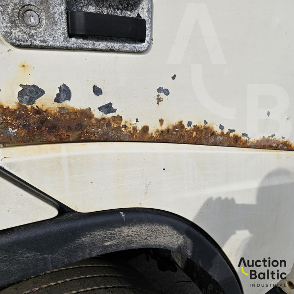 Volvo FH + Epsilon E120 Z79