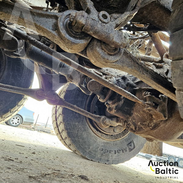 Volvo FH + Epsilon E120 Z79