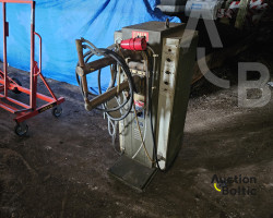 Welding machine