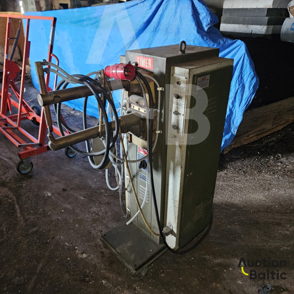 Welding machine