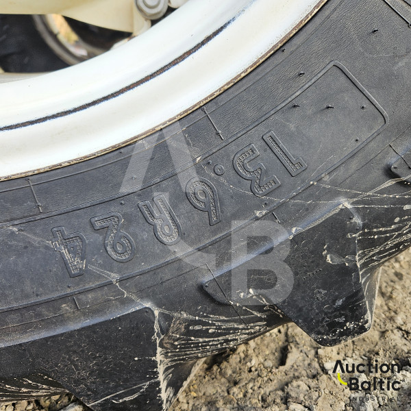 New Holland TD 5.105