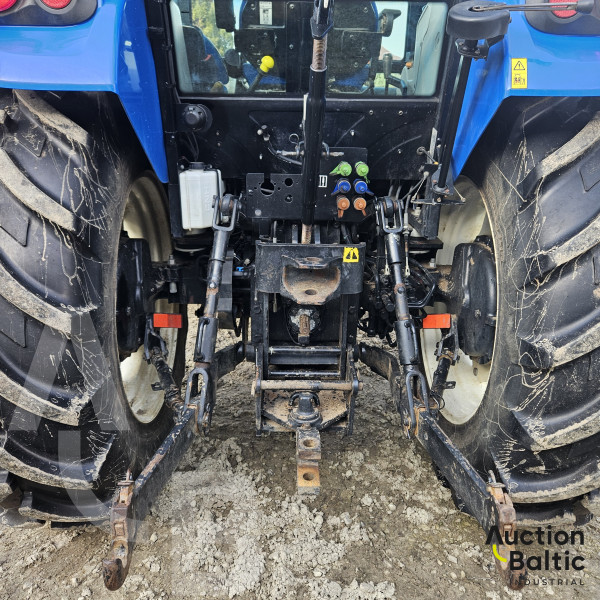 New Holland TD 5.105