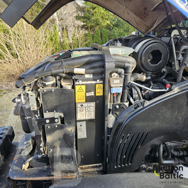 New Holland TD 5.105