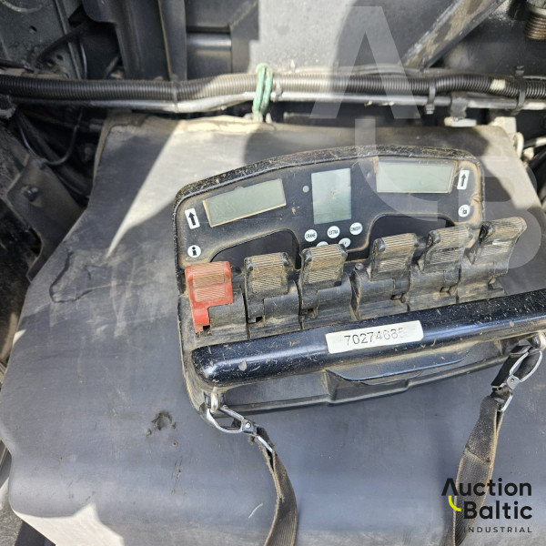 Scania R400 + Broshuis 31N5-EU+Hiab 377 E-8 Hipro