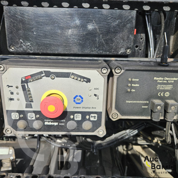 Scania R400 + Broshuis 31N5-EU+Hiab 377 E-8 Hipro