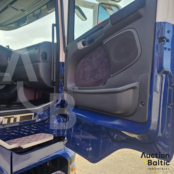 Scania R400 + Broshuis 31N5-EU+Hiab 377 E-8 Hipro