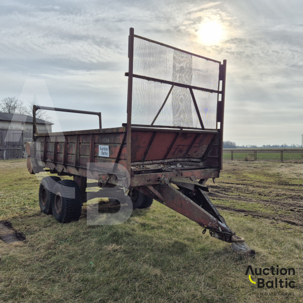 Manure spreader