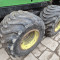 John Deere 810 D