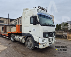 Volvo FH12