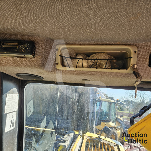 JCB JS 160 W