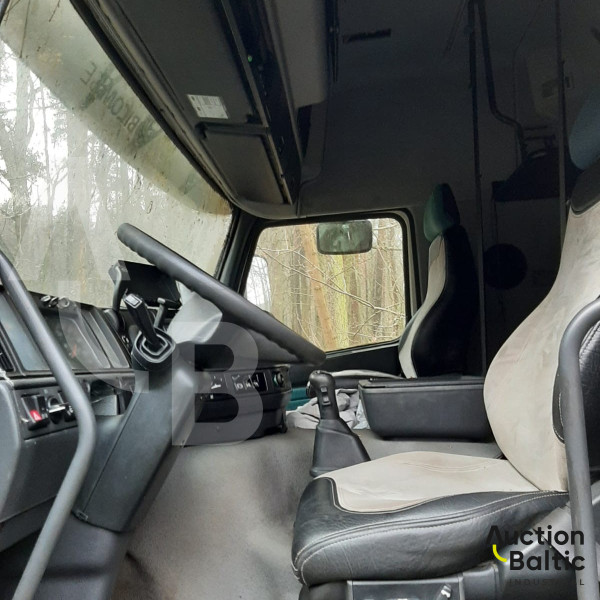 Volvo FM12