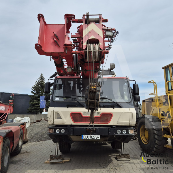 Grove GMK 2035 E