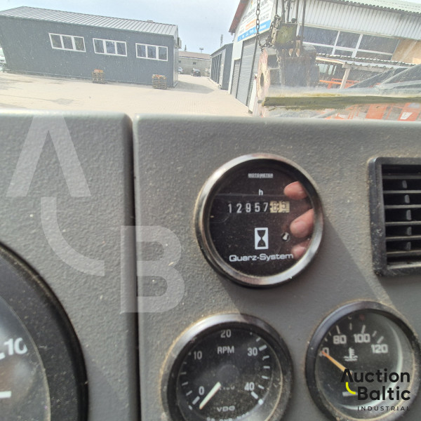 Grove GMK 2035 E