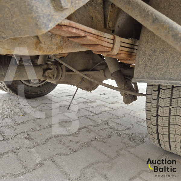 Iveco 35C 12 with HDS