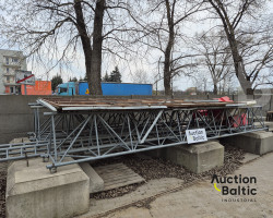 Advertising billboard structure
