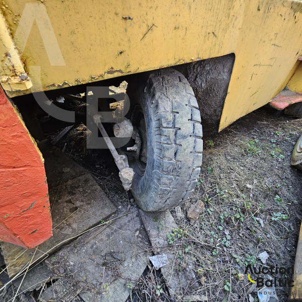 Forklift