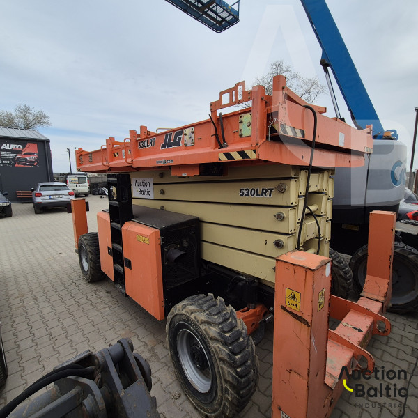 JLG 530 LRT