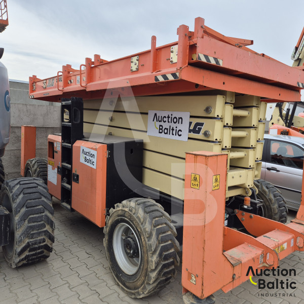 JLG 530 LRT
