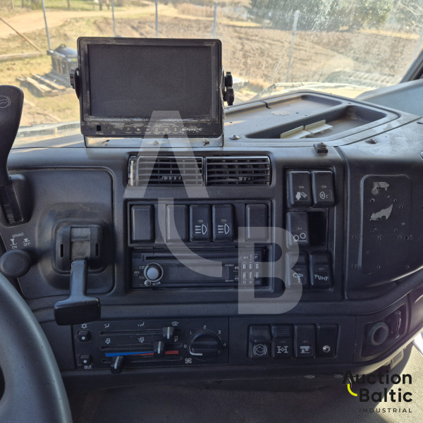 Volvo FM12 6X4