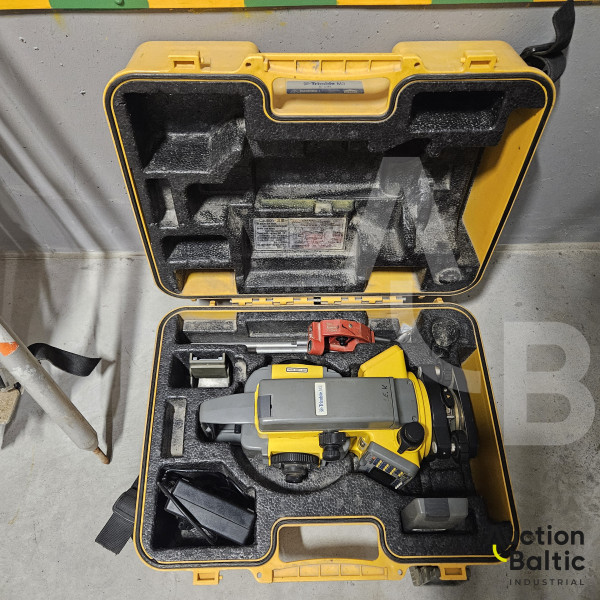 Trimble M3